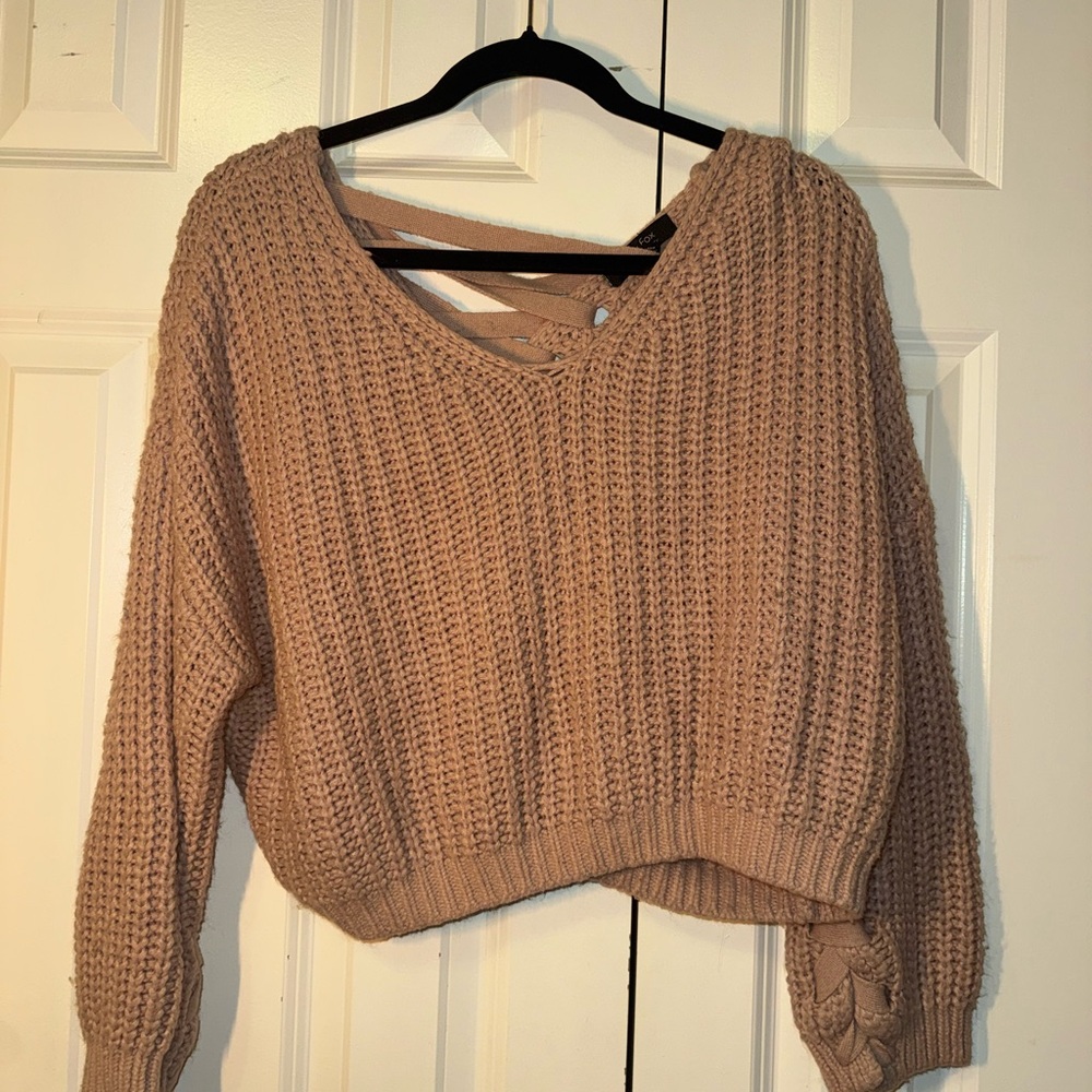 Women's Cropped V-Neck Knit Sweater - Baby Pink